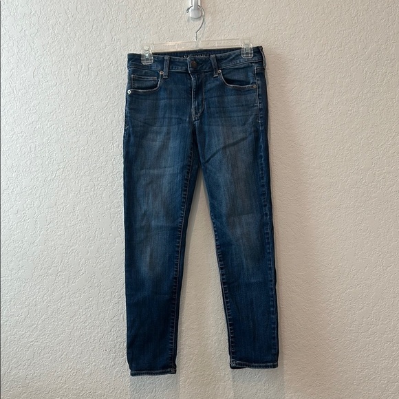 American Eagle Outfitters Blue Skinny Jeans Classic Denim Style Size 6 Short - Picture 1 of 10